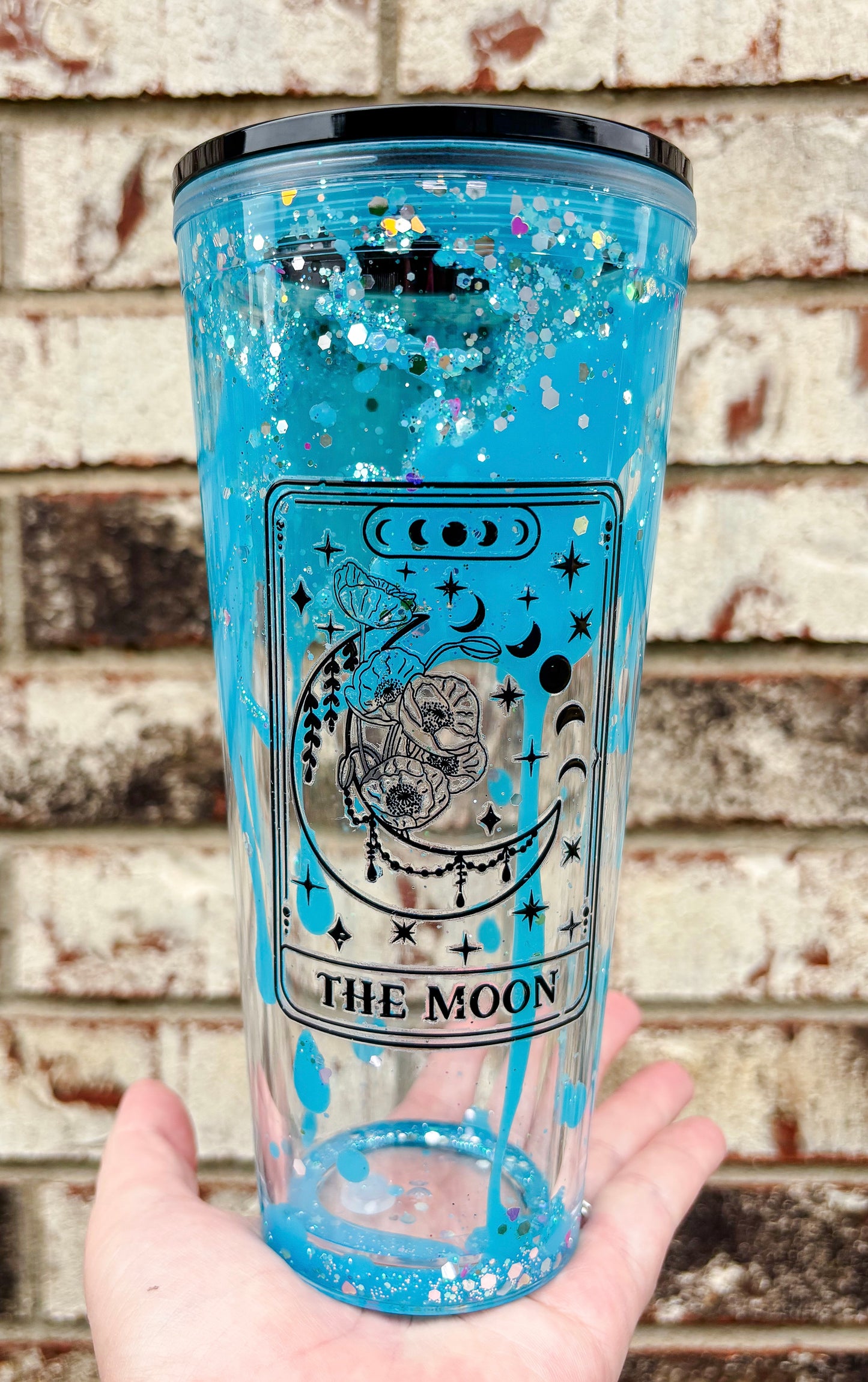 Moon 22 oz Lava Drip